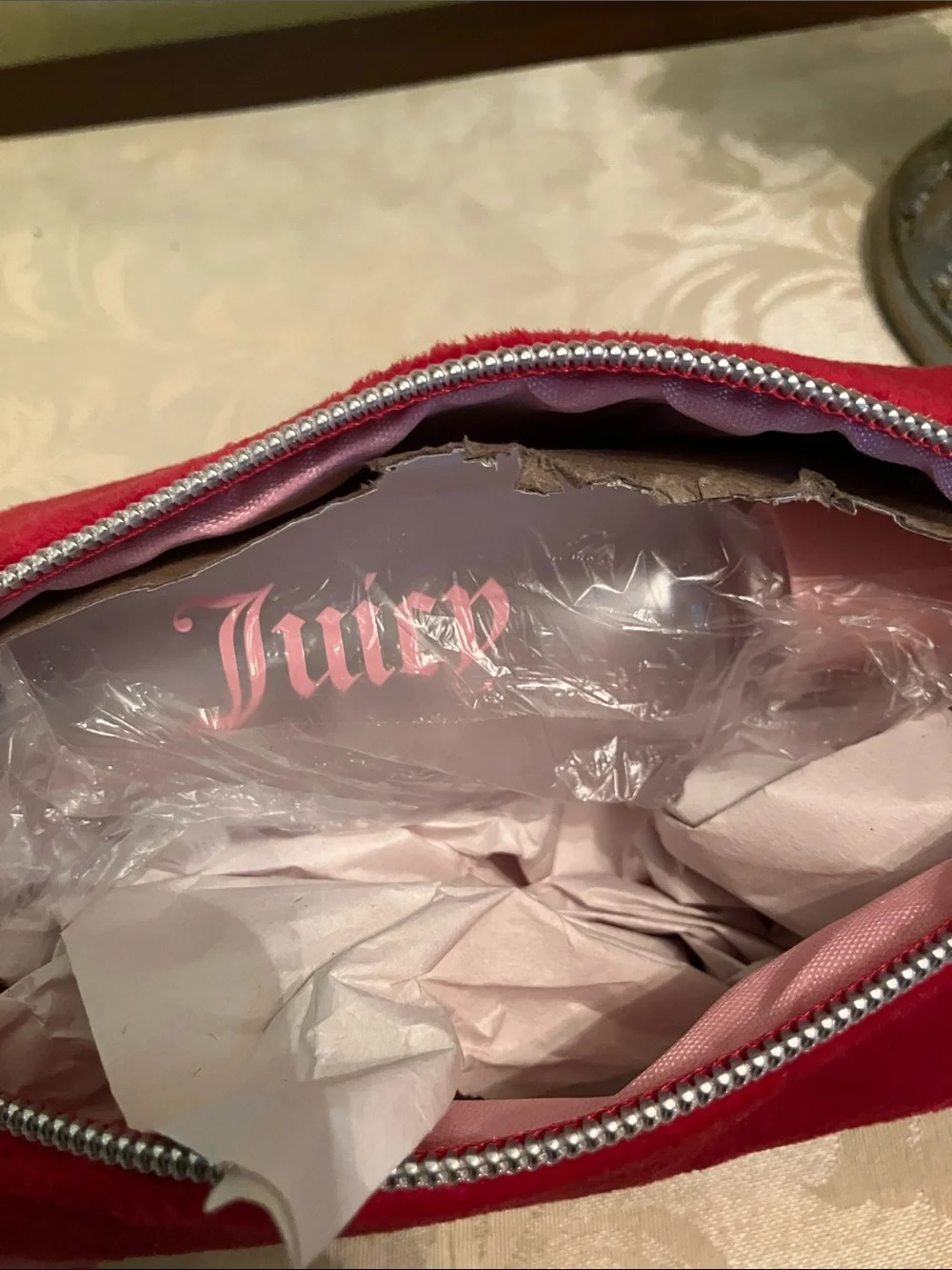 🍓Juicy Couture barrel bag cosmetics bag makeup case purse NWT
